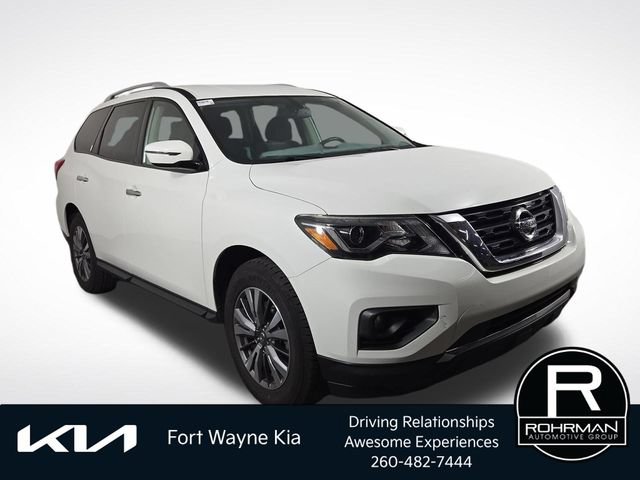 Used 2019 Nissan Pathfinder SV AWD/4WD image 4