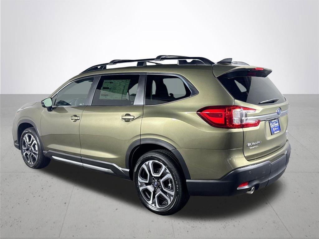 New 2025 Subaru Ascent Limited image 9