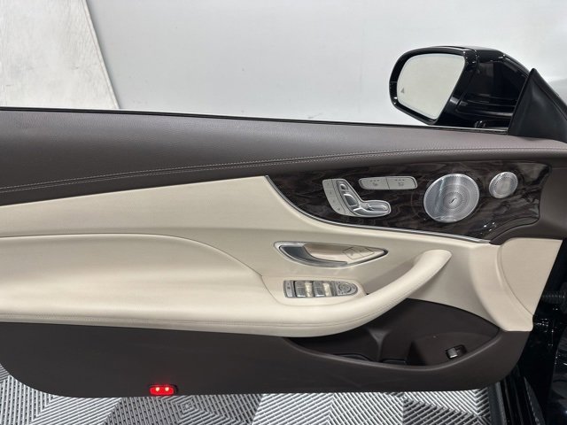 Used 2018 Mercedes-Benz E 400 4MATIC Cabriolet image 17
