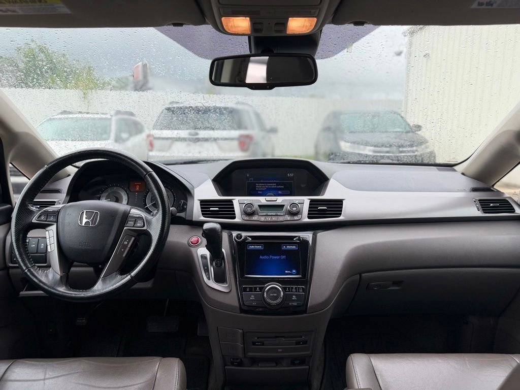 Used 2015 Honda Odyssey Touring Elite image 27