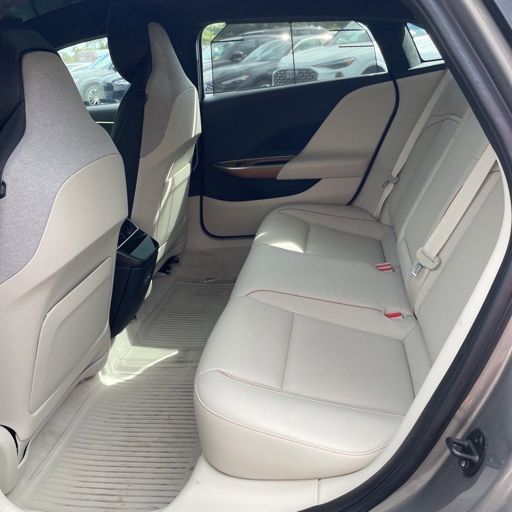 Used 2023 Lucid Air Touring image 12