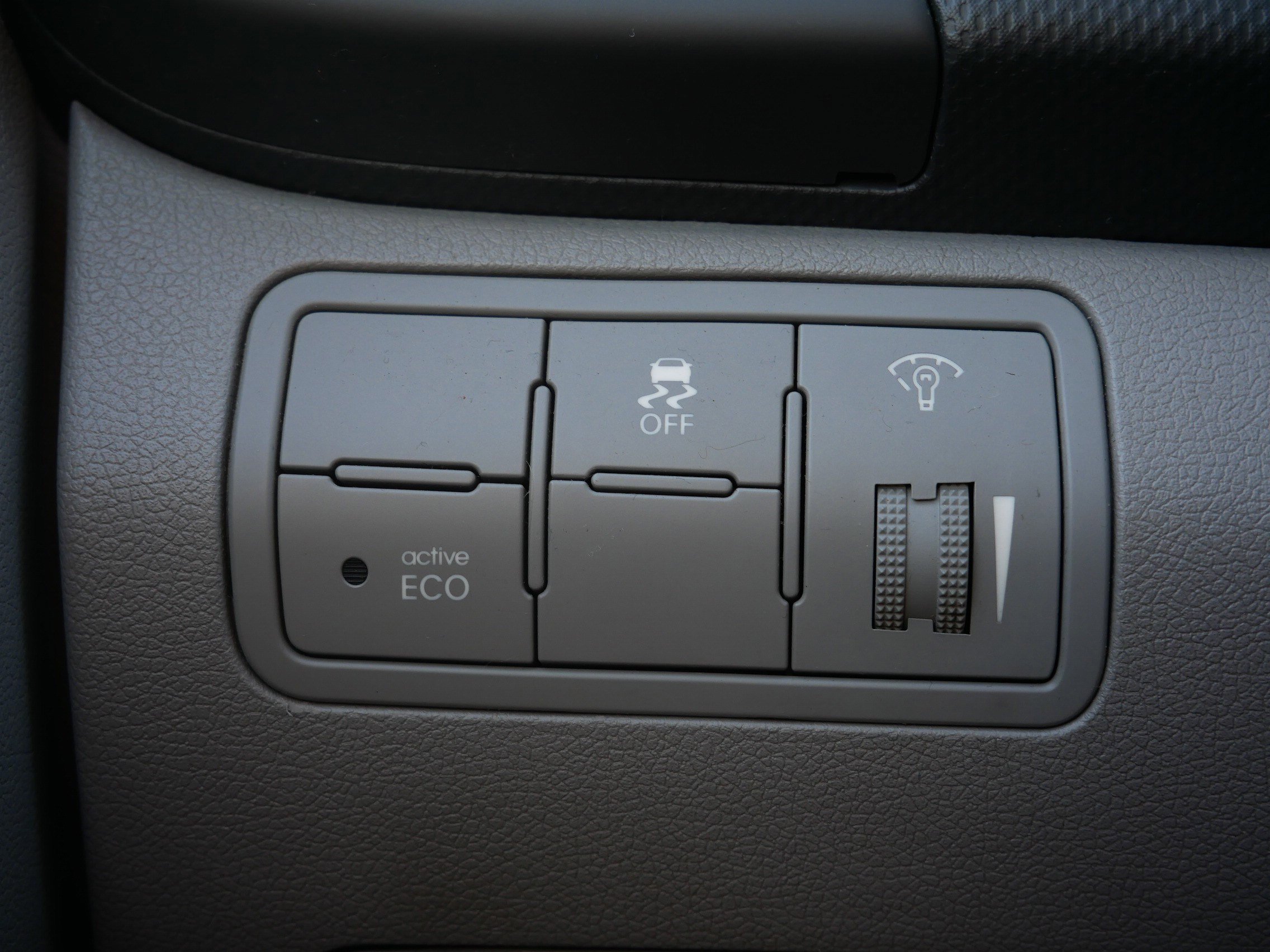 Used 2013 Hyundai Accent GLS image 24