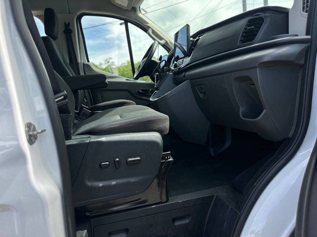 Certified 2023 Ford Transit 350 XLT image 26