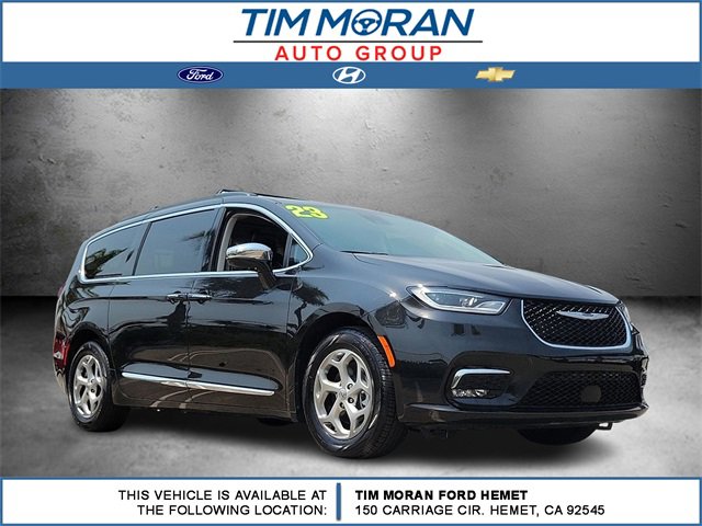 Used 2023 Chrysler Pacifica Limited