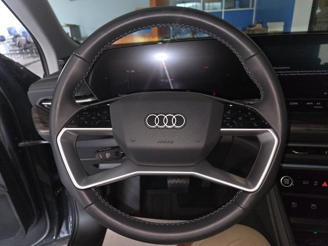 Used 2025 Audi Q5 Premium Plus w/ Premium Plus AWD/4WD image 14