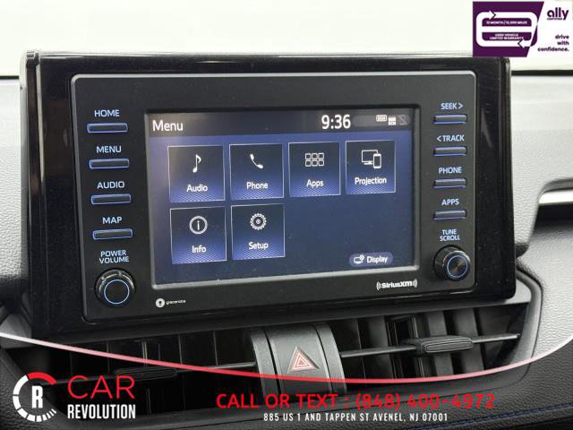 Used 2022 Toyota RAV4 SE w/ Convenience Package image 21