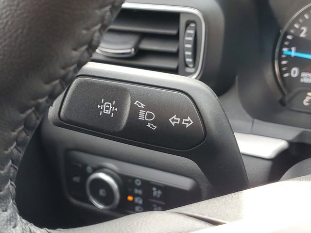 Certified 2023 Ford Explorer XLT w/ Equipment Group 202A image 15