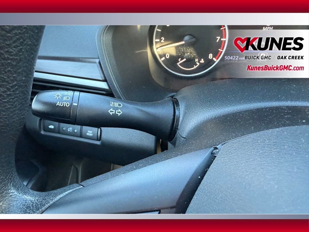 Used 2024 Nissan Altima 2.5 SV image 14
