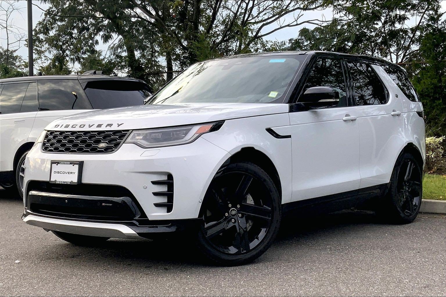 Used 2023 Land Rover Discovery S R-Dynamic