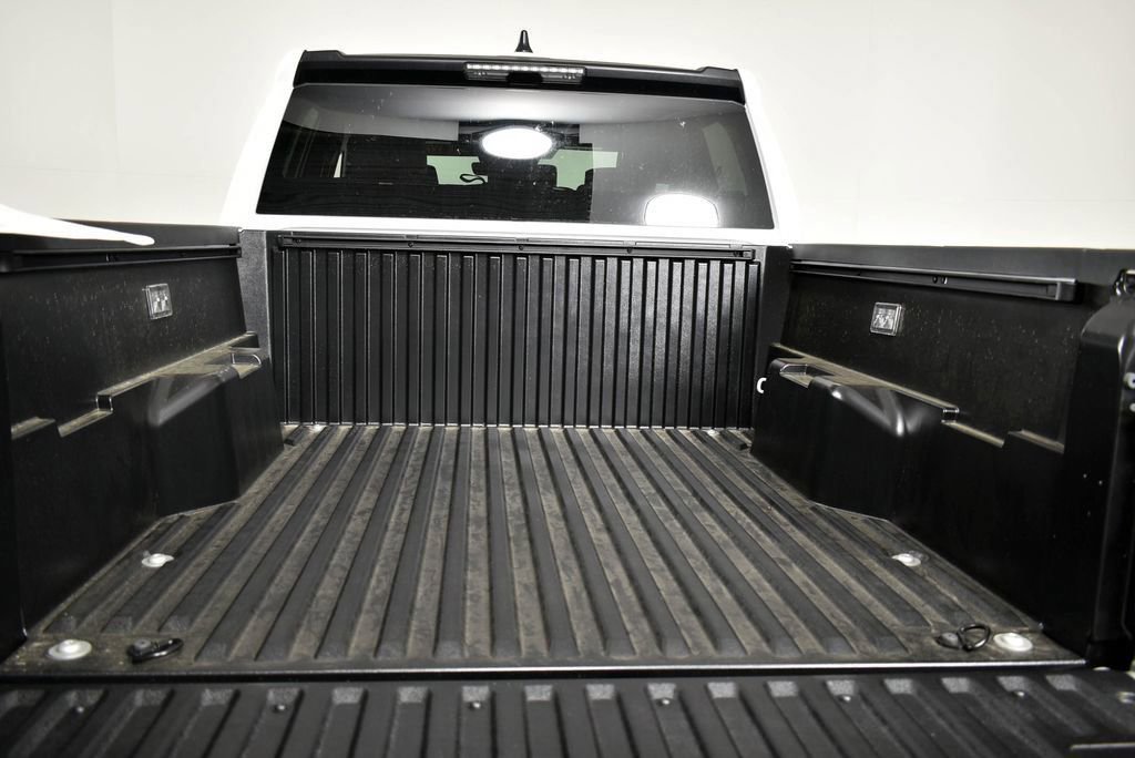 New 2026 Toyota Tacoma SR5 AWD/4WD image 9