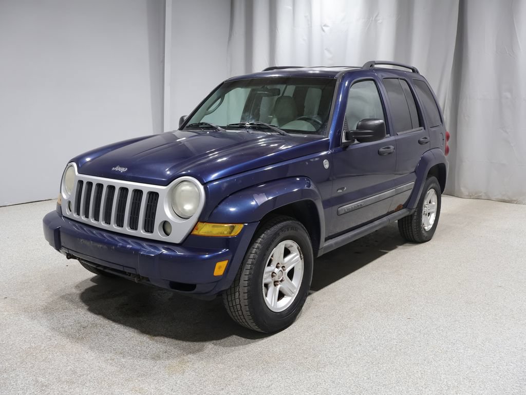 Used 2007 Jeep Liberty Sport AWD/4WD image 6