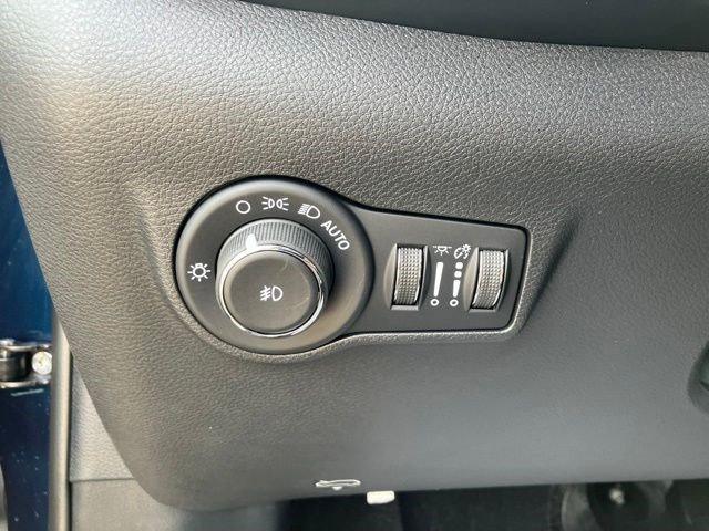 New 2026 Jeep Compass Trailhawk AWD/4WD image 14