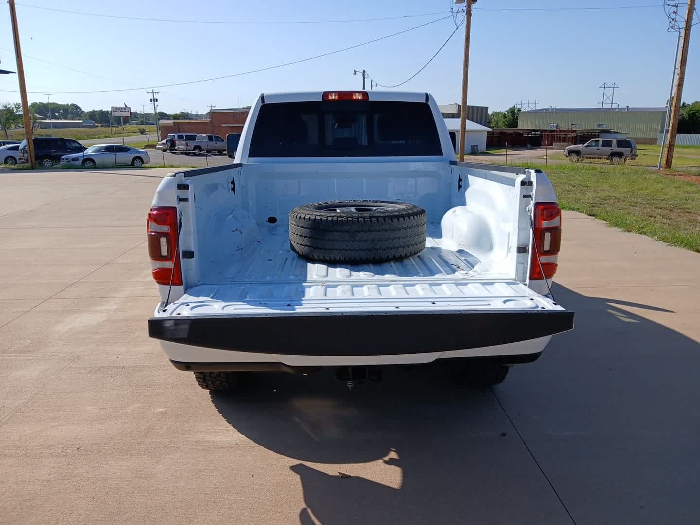 Used 2024 RAM 2500 Laramie w/ Safety Group AWD/4WD image 7