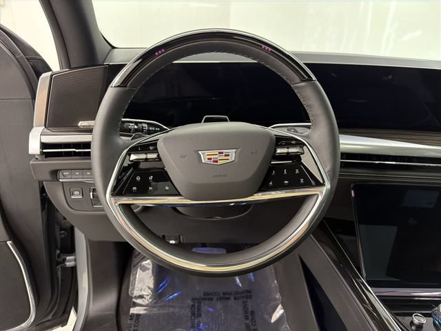 Certified 2025 Cadillac Escalade ESV Premium Luxury AWD/4WD image 20
