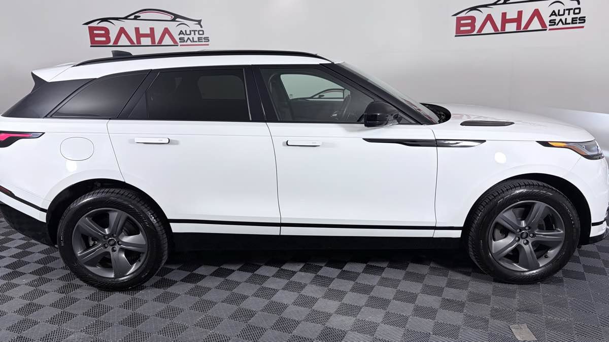 Used 2025 Land Rover Range Rover Velar Dynamic SE AWD/4WD image 8