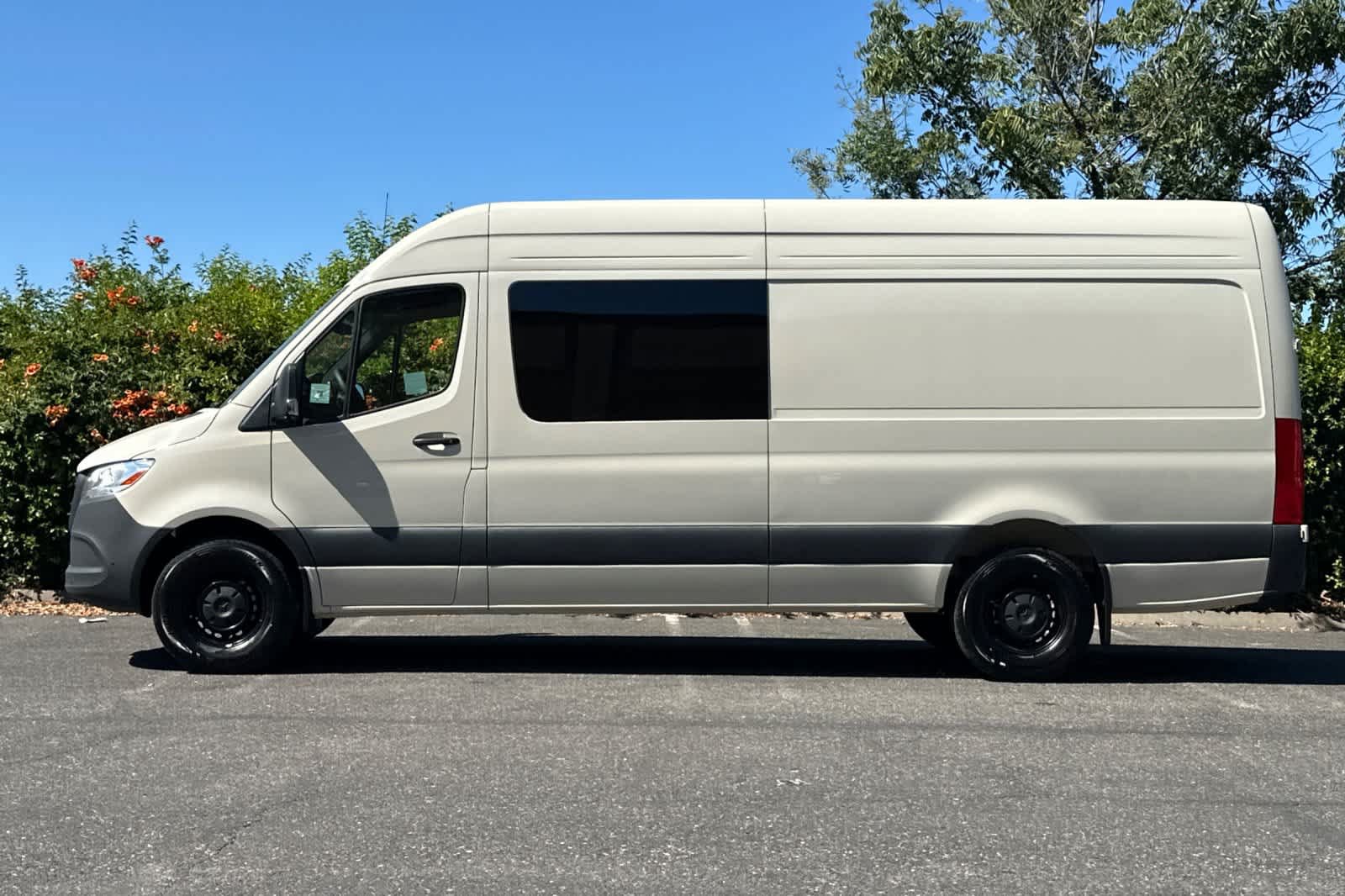New 2026 Mercedes-Benz Sprinter 2500 image 6