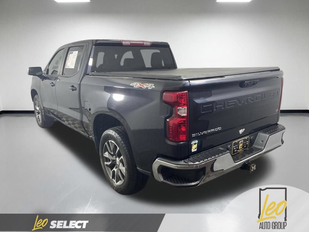 Used 2023 Chevrolet Silverado 1500 LT AWD/4WD image 4