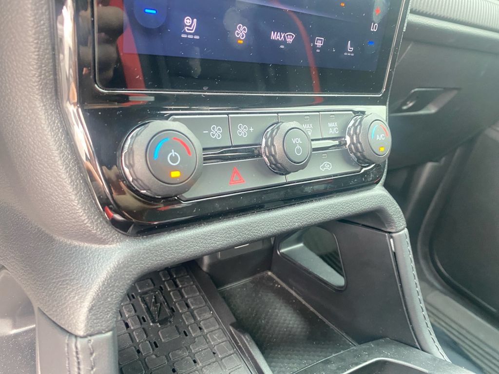 Used 2025 Ford Ranger Raptor AWD/4WD image 16