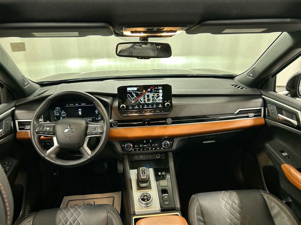Used 2023 Mitsubishi Outlander SEL 40th Anniversary image 19