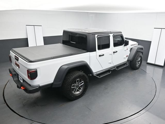 Used 2024 Jeep Gladiator Mojave w/ Technology Group AWD/4WD image 20