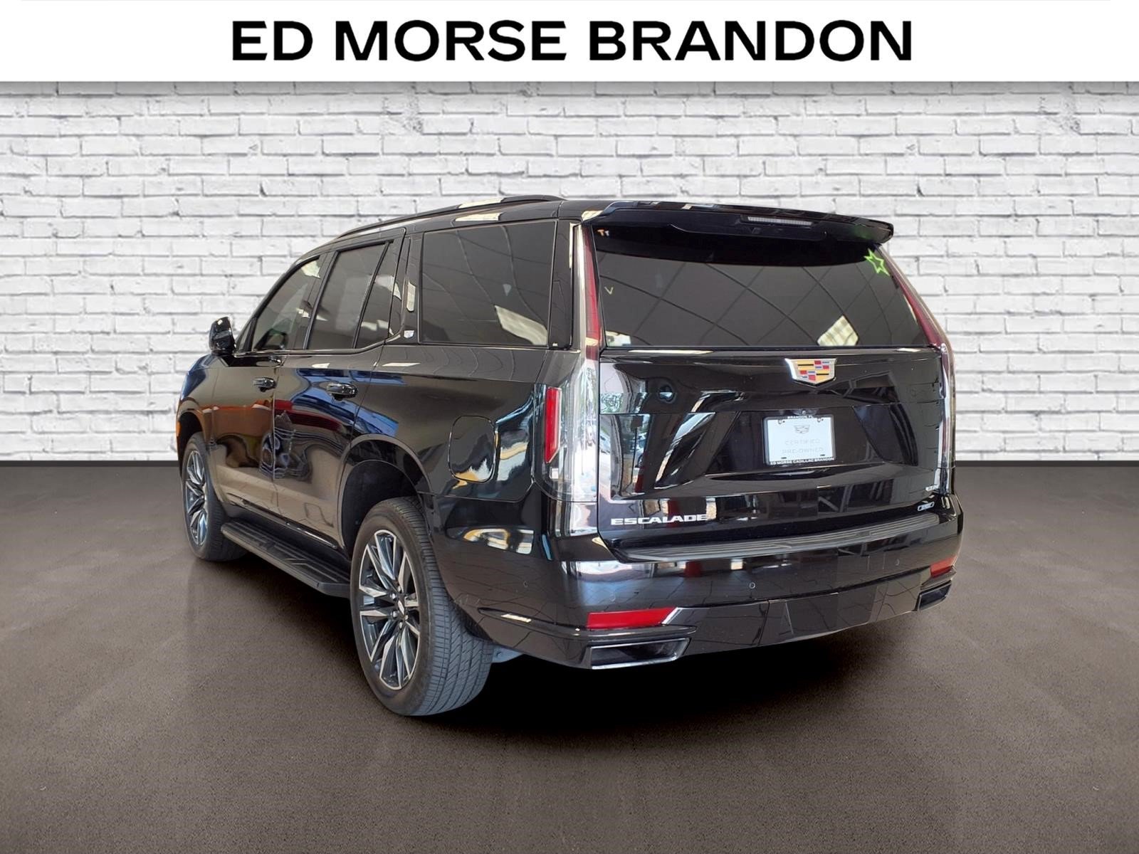 Certified 2024 Cadillac Escalade Sport AWD/4WD image 3