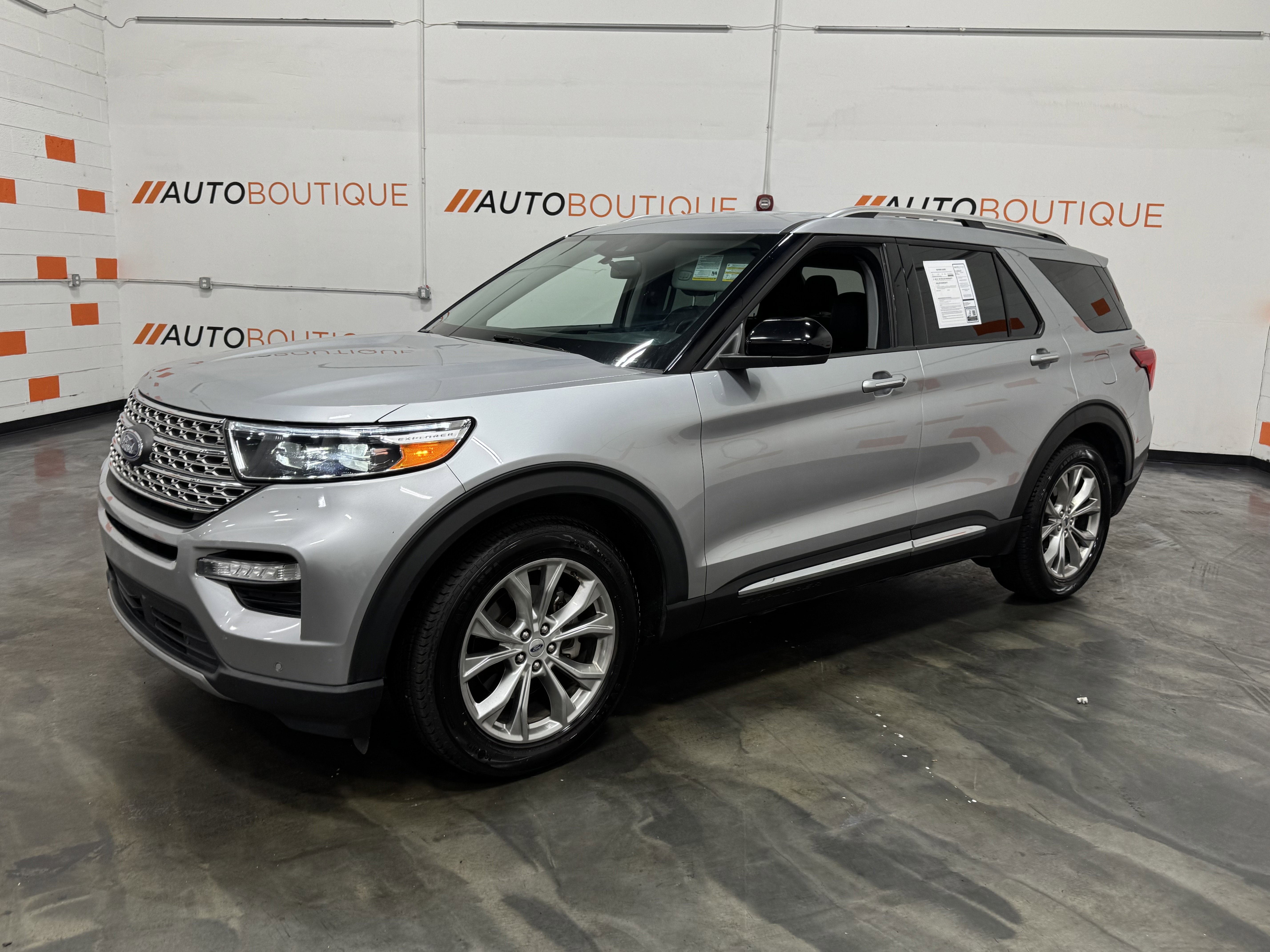 Used 2024 Ford Explorer Limited image 5