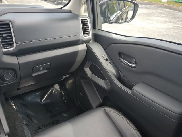 Certified 2024 Nissan Frontier SL w/ Technology Package image 17