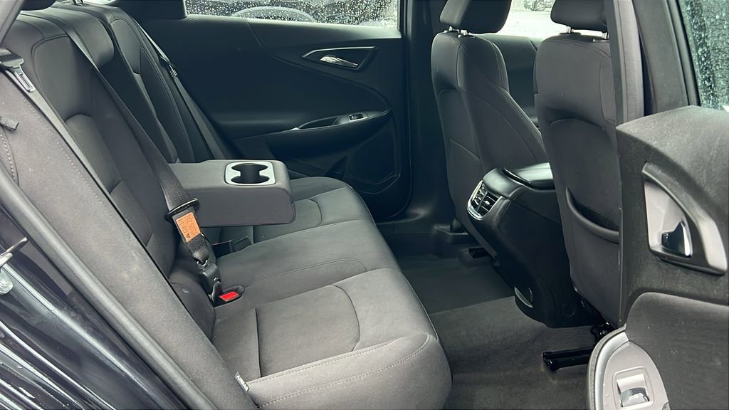Used 2023 Chevrolet Malibu LT image 13