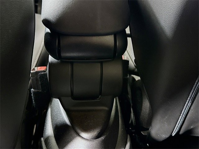 Used 2022 MINI Cooper 4-Door Hardtop image 25