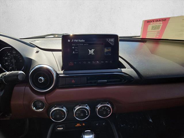 Used 2019 MAZDA MX-5 Miata RF Grand Touring RWD image 15