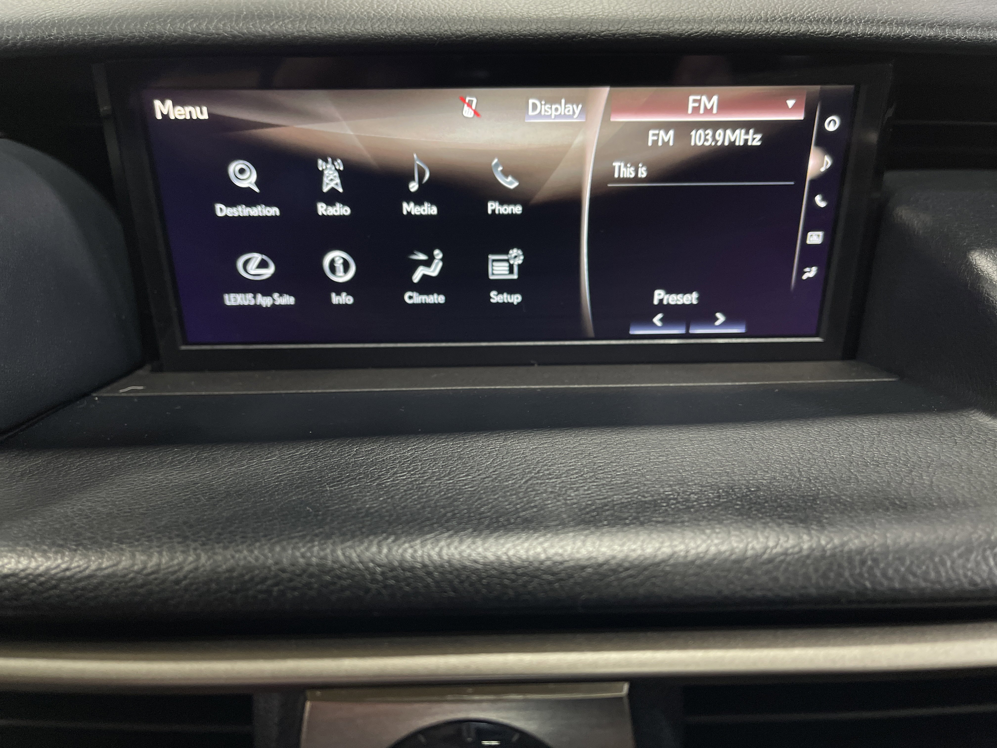 Used 2018 Lexus IS 300 F Sport image 21