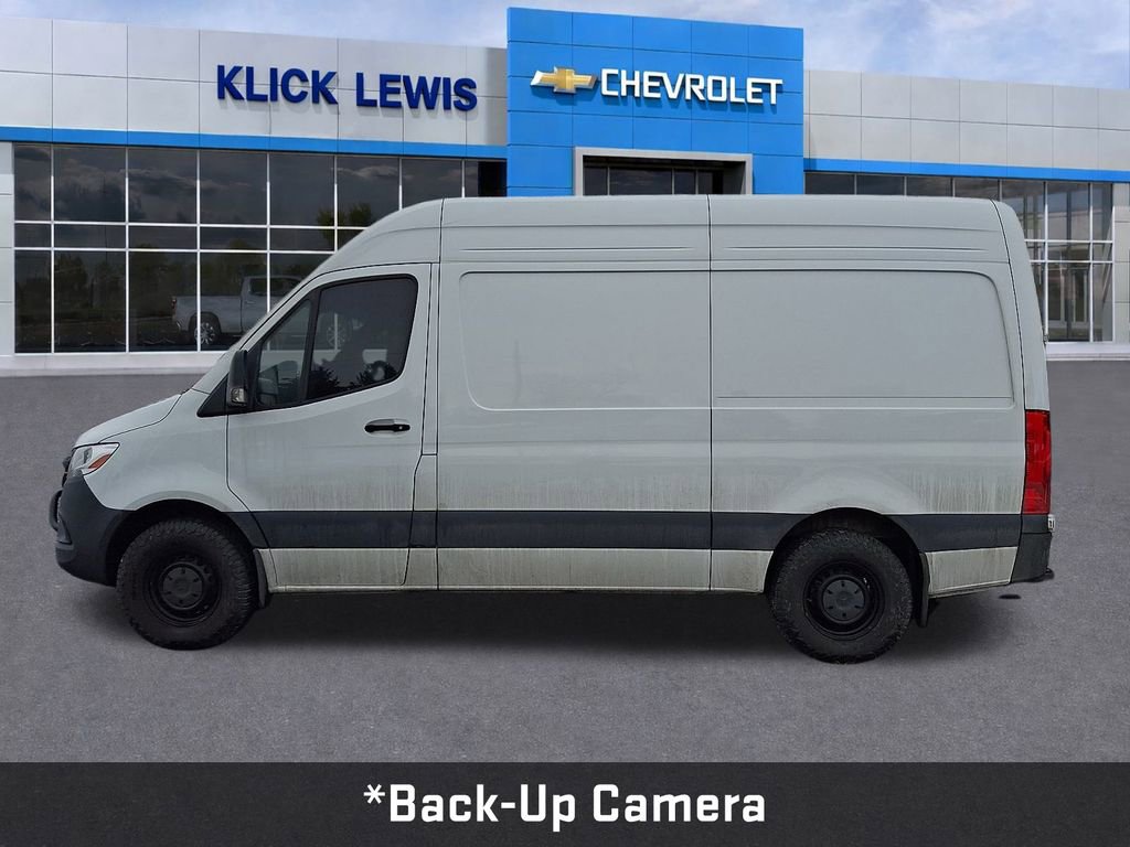 Used 2024 Mercedes-Benz Sprinter 2500 image 4