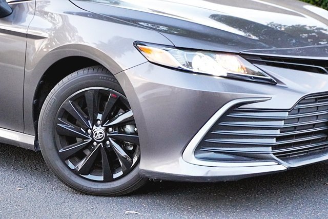 Used 2023 Toyota Camry LE w/ Protection Package (Q2) (TMS) image 4