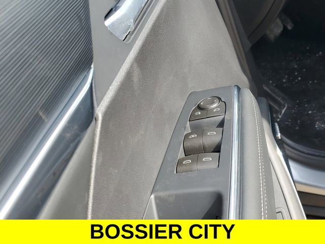 New 2026 GMC Acadia Elevation w/ Black Edition FWD image 11