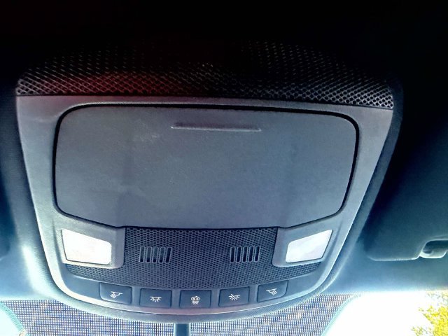 Used 2019 Lincoln MKC Select w/ Select Plus Package AWD/4WD image 27