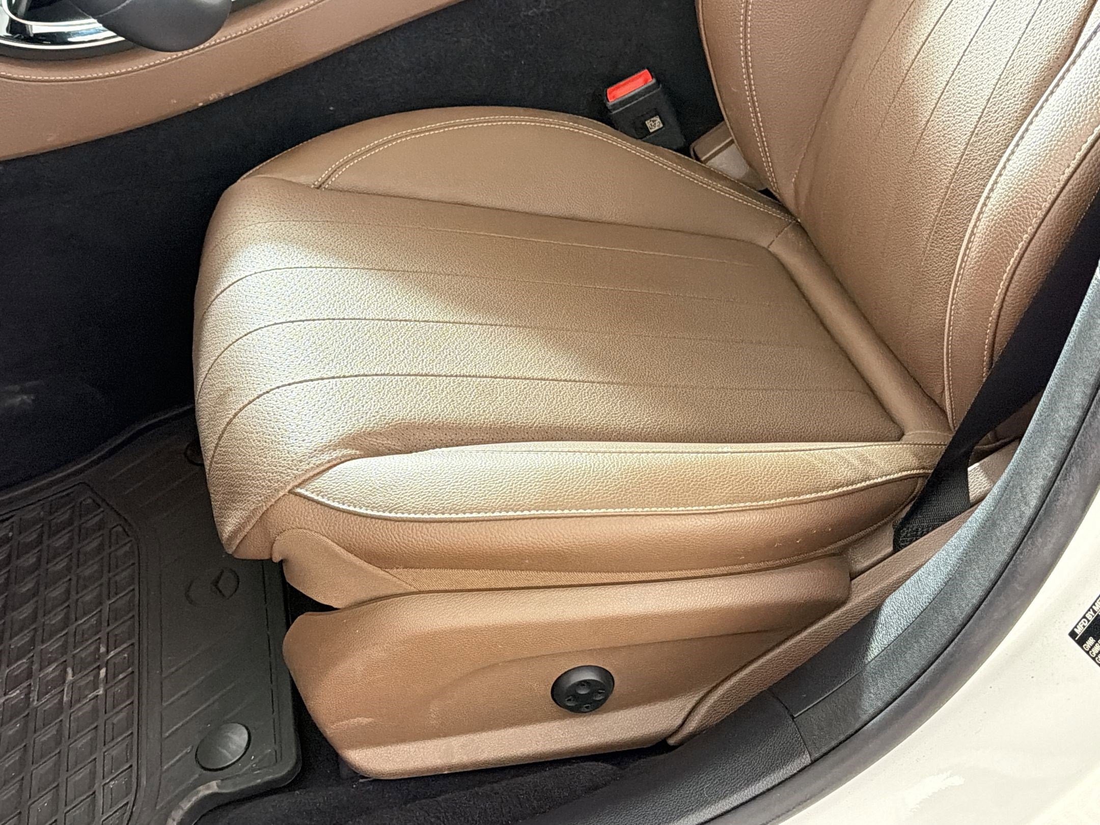 Used 2023 Mercedes-Benz E 350 4MATIC Sedan image 14