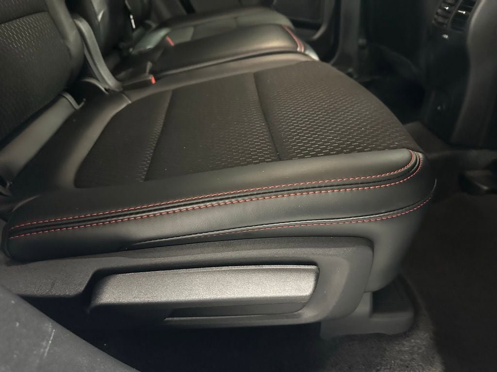 Used 2025 Ford Escape ST-Line AWD/4WD image 49