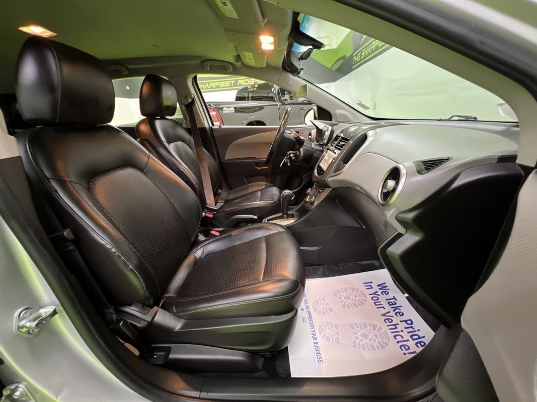 Used 2015 Chevrolet Sonic LTZ FWD image 28