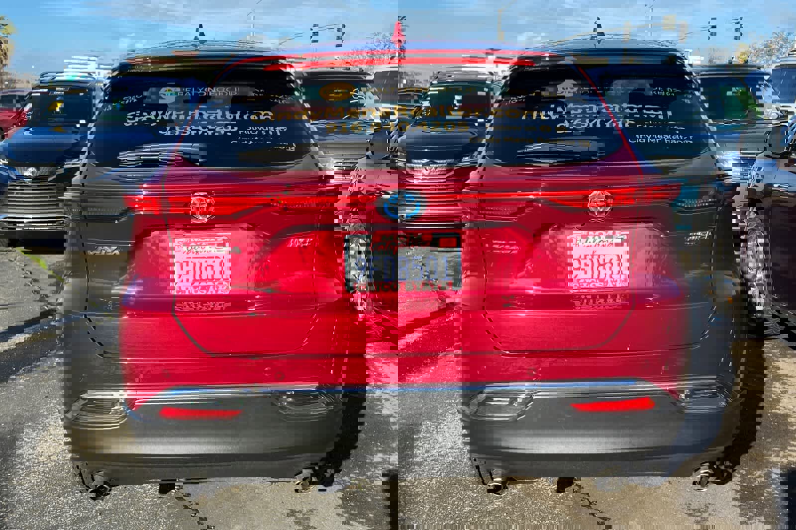 Used 2023 Toyota Venza Limited image 5