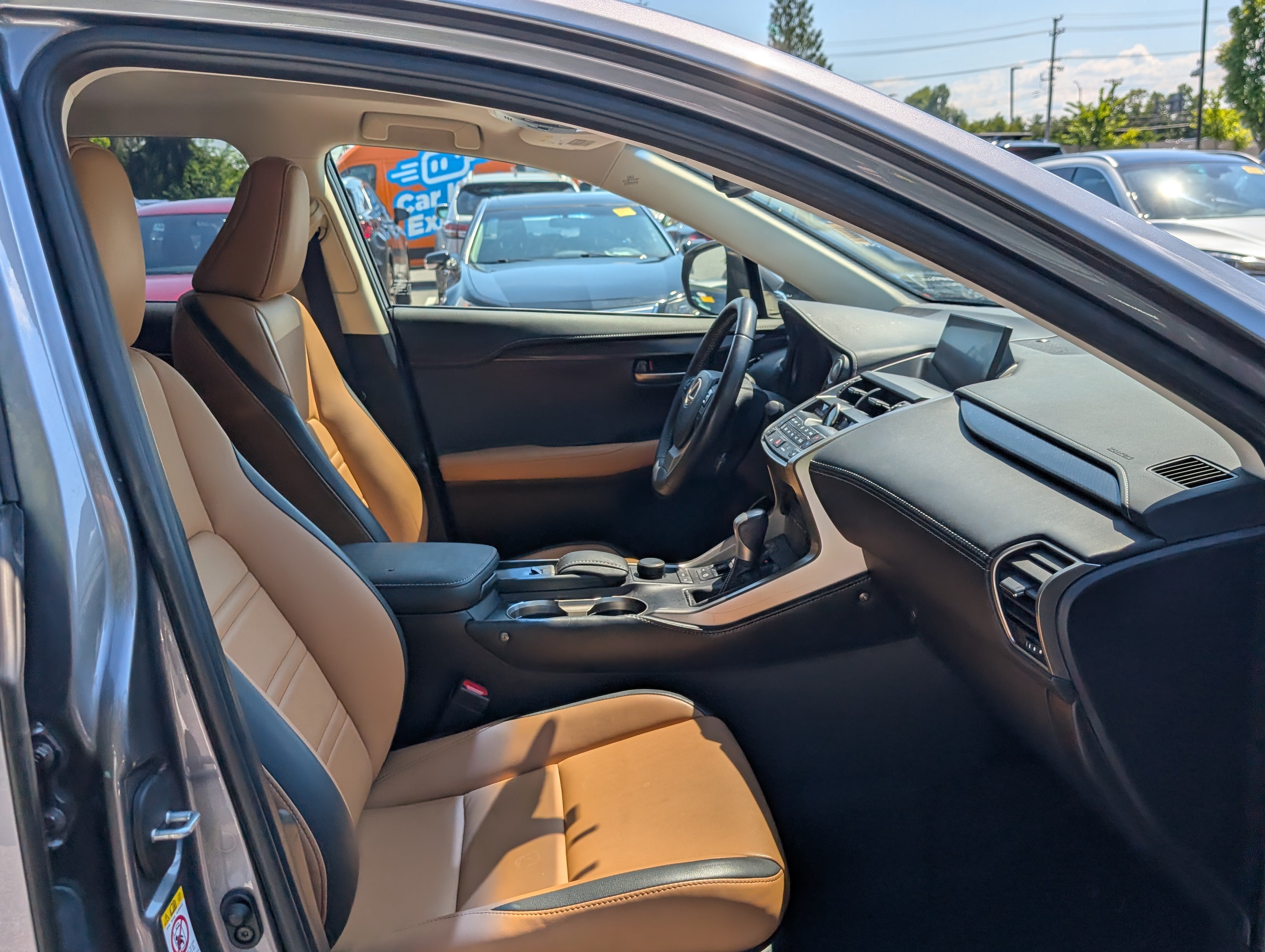 Used 2017 Lexus NX 200t AWD image 11