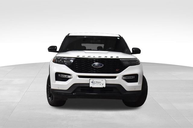 Used 2021 Ford Explorer ST w/ ST Street Pack image 4
