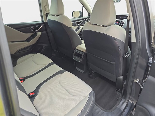 Used 2023 Subaru Forester Base image 13