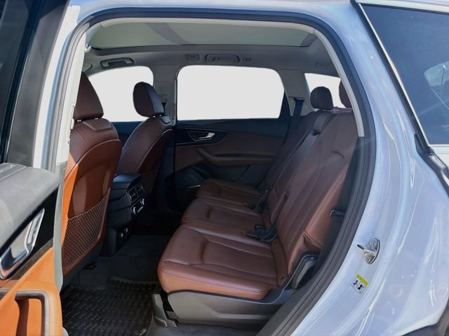 Used 2018 Audi Q7 3.0T Prestige w/ Prestige Package AWD/4WD image 22
