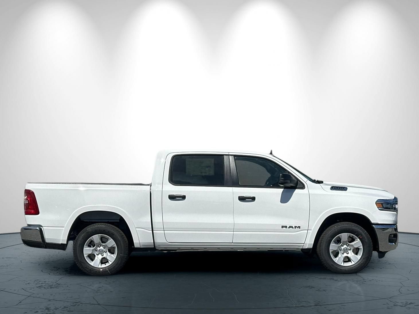 New 2026 RAM 1500 Big Horn AWD/4WD image 3