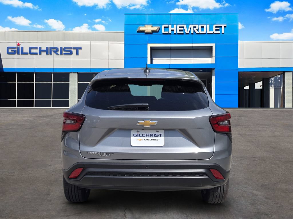 New 2026 Chevrolet Trax LS w/ LS Convenience Package FWD image 7