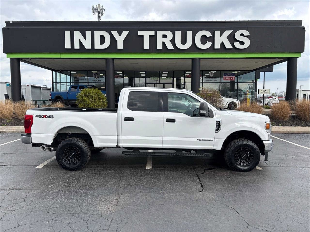 Used 2021 Ford F250 XLT AWD/4WD image 1