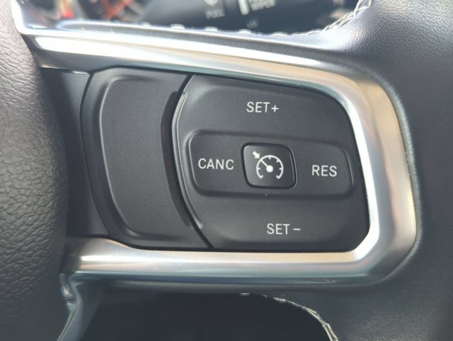 Used 2022 Jeep Gladiator Overland w/ Popular Equipment Package AWD/4WD image 14