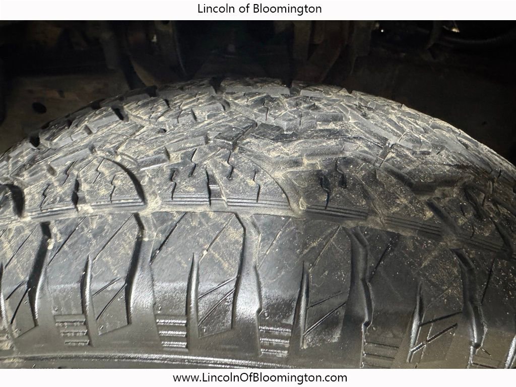 Used 2003 Ford F150 Lariat AWD/4WD image 13