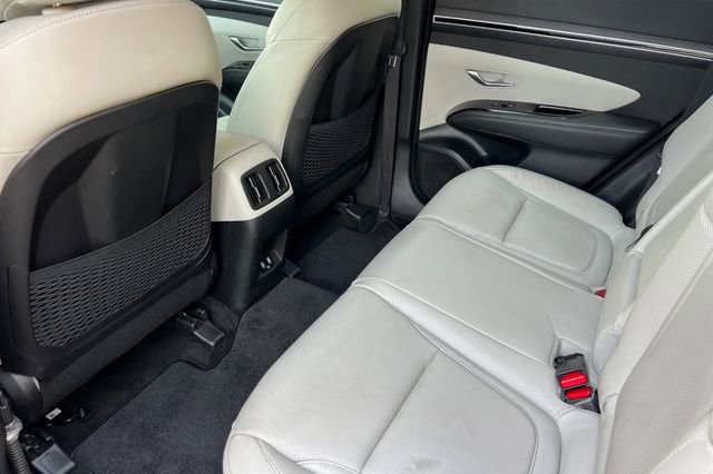 Used 2023 Hyundai Tucson Limited AWD/4WD image 16