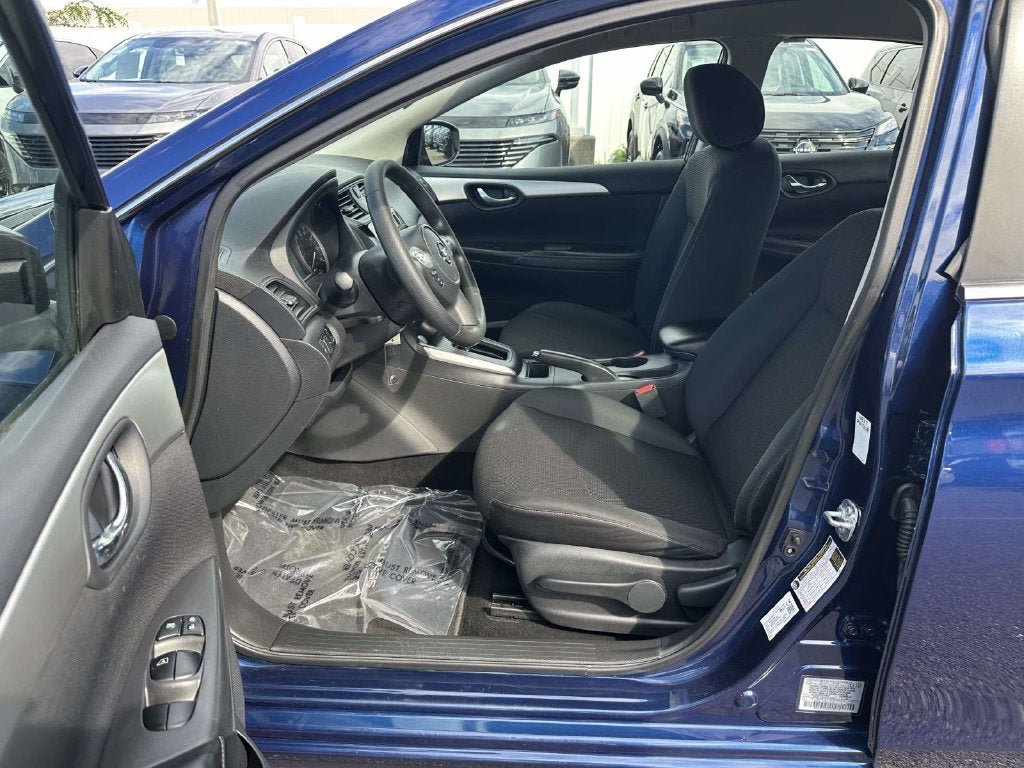 Used 2019 Nissan Sentra S FWD image 14